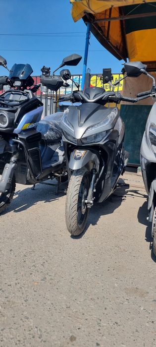 Огромный выбор скутиров