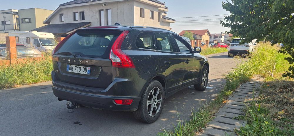 Volvo XC 60 2.4 diesel 200 c.p 2011