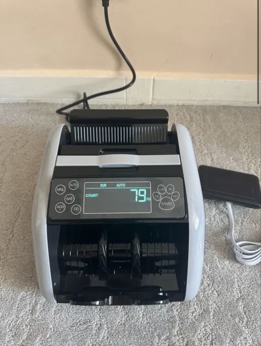 Masina numarat bani noua  cash