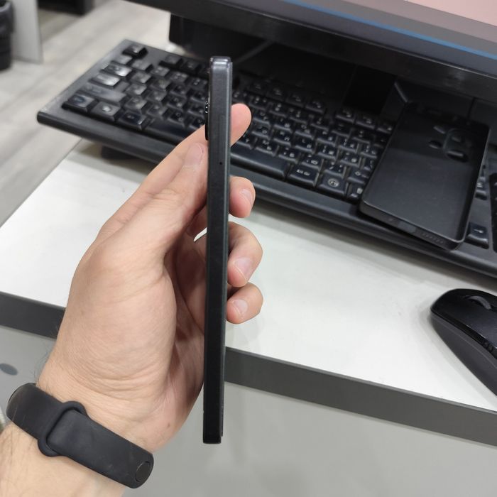 Xiaomi Redmi note 13 pro 8/256 идеал