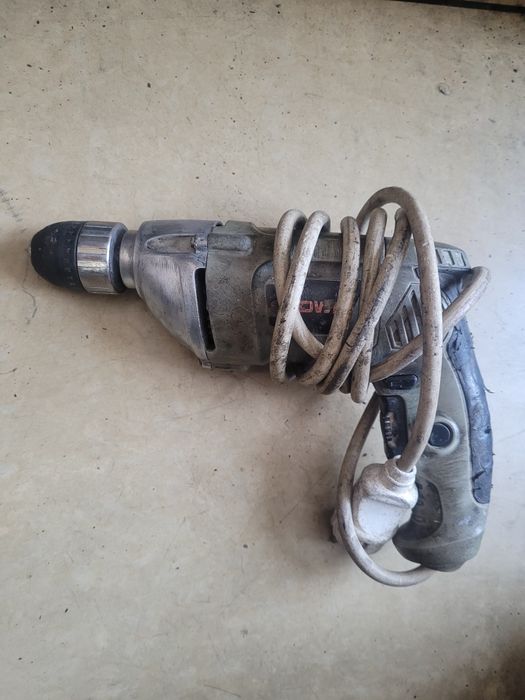 Продаются болгарка,перфоратор, дрель