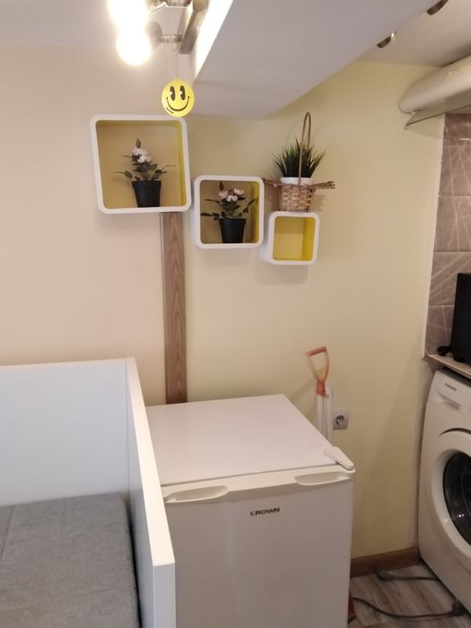 Дава се под наем Едностаен апартамент в София, Център - 15 кв.м за 255 € - Снимка #1