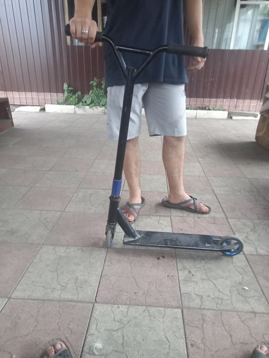 Продам трюковой самокат