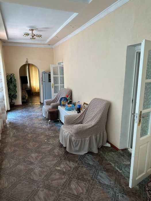 Дом на земле , участок