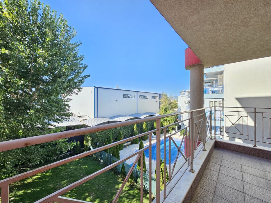 Продава се Едностаен апартамент в к.к. Слънчев бряг - 72 кв.м за 737 €/кв.м - Снимка #4