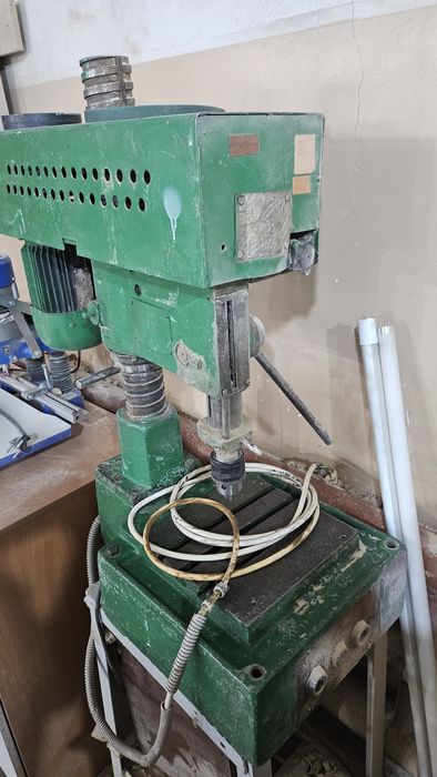 Сверлильный станок советский