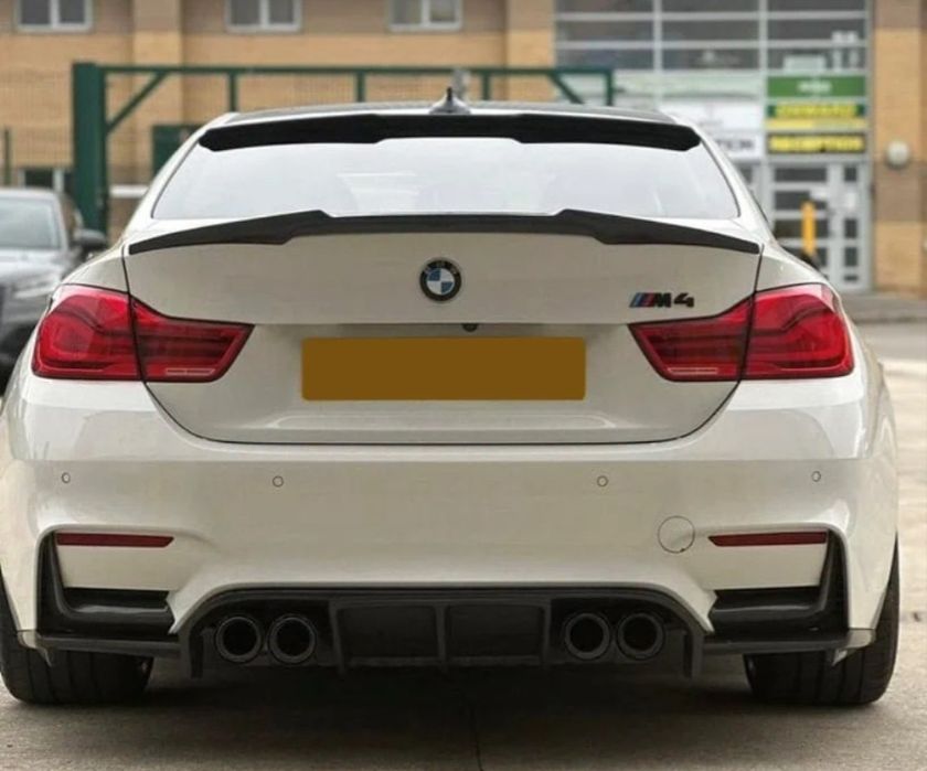 Eleron spoiler codita luneta BMW Seria 4 F32 model M4 negru lucios