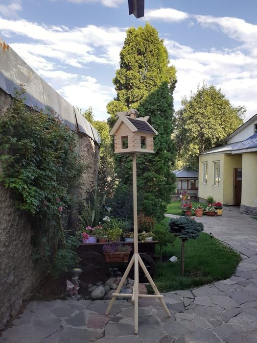 Кормушка для птиц