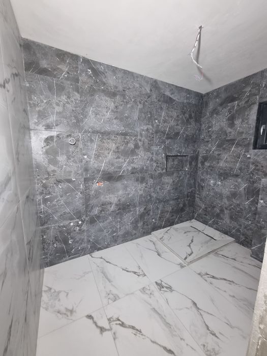 Meseriasi execut lucrări în constructii  și Instalatii salutare