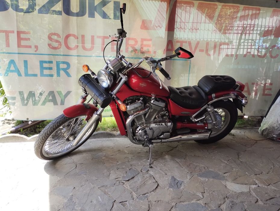 Suzuki LS 650 Savage +Suzuki intruder VS 600