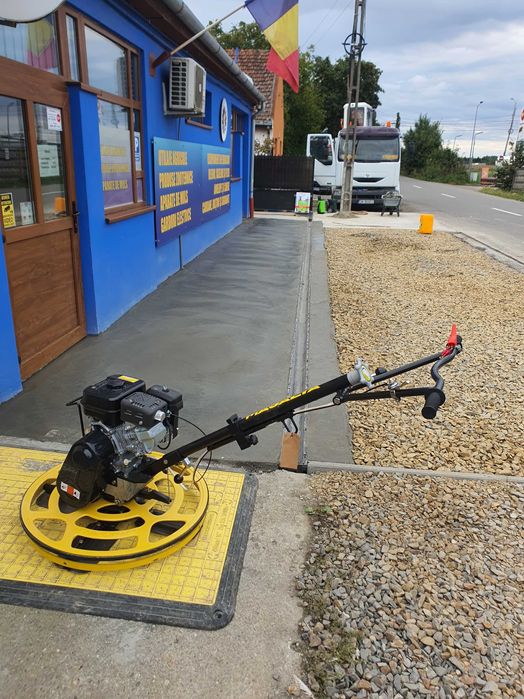 Execut diferite lucrari : sapături , terasamente cu excavator sau făra