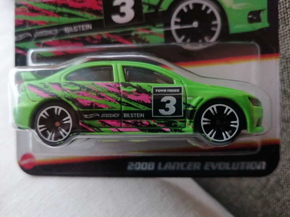 Комплект Hot Wheels Neon speeders