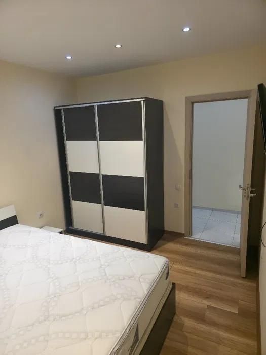 Дава се под наем Двустаен апартамент в Пловдив, Кючук Париж - 68 кв.м за 375 € - Снимка #4