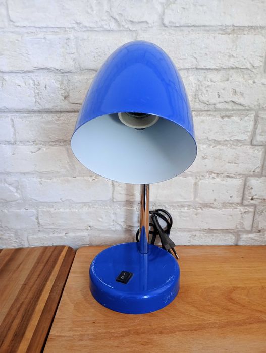 Стари лампи настолни