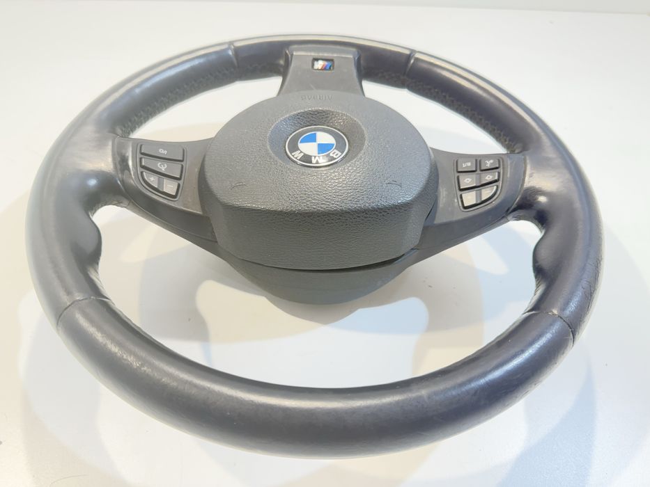 Продаваме М волан за БМВ Х3 е83/ BMW X3 E83