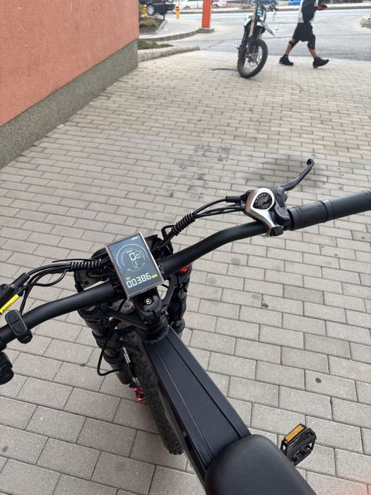 Ново R700 52v електрическо колело