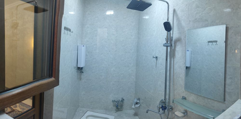 Янги қурилган ҳовли сотилади