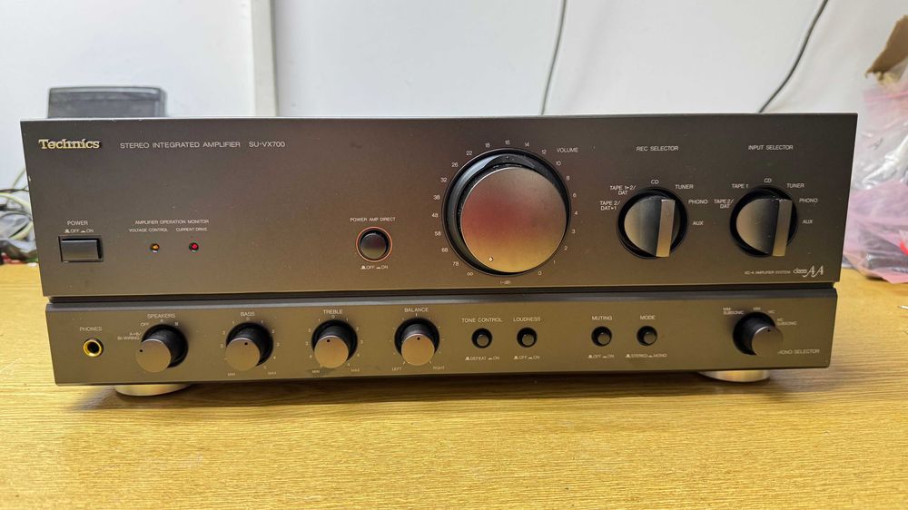 Amplificator stereo Technics SU-VX700