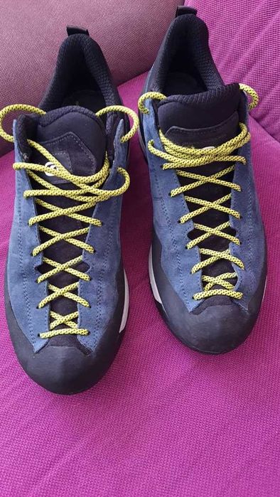 Adidasi trekking SCARPA Mescalito marimeA 46 1/2 impecabili