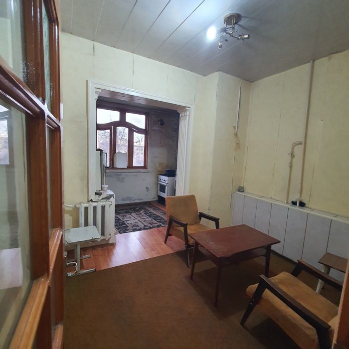 Продается квартира 2/4/5 на Юнусабаде 17