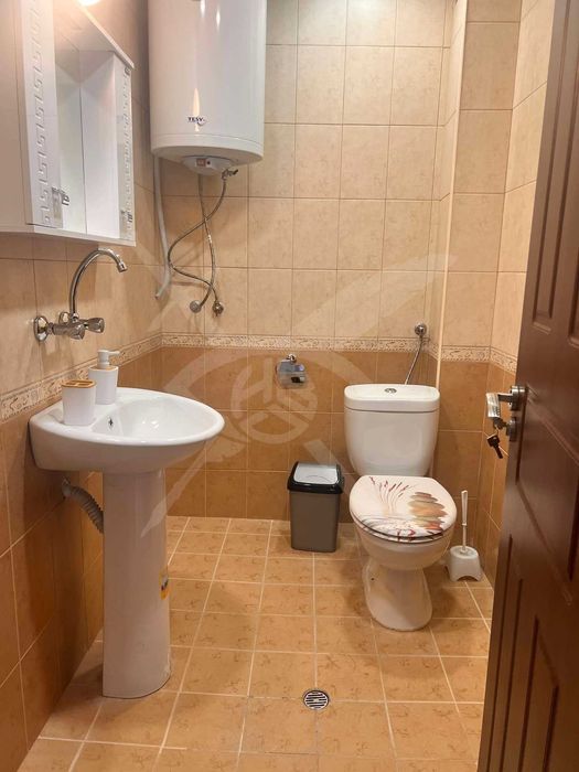 Дава се под наем Двустаен апартамент в Варна, Галата - 55 кв.м за 300 € - Снимка #4