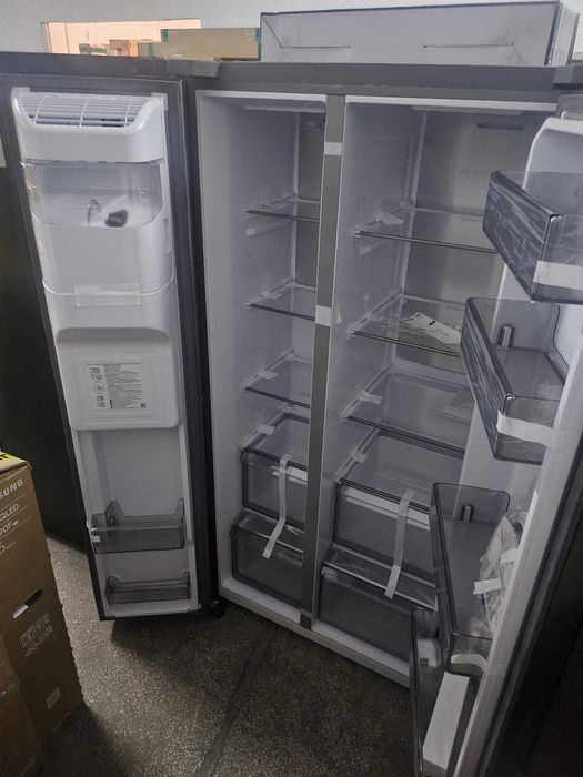 Frigider Side by side Samsung RS70, 634 l,Full No Frost, Twin & Metal !