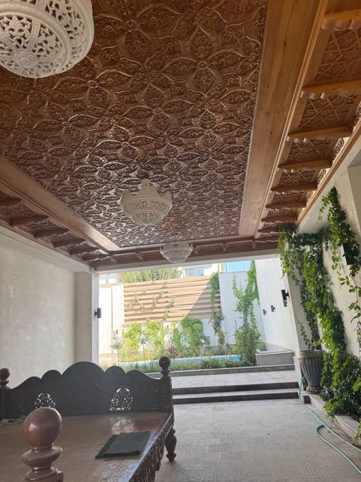 Сдается в аренду частный дом с бассейном в махалле Амир Темур.