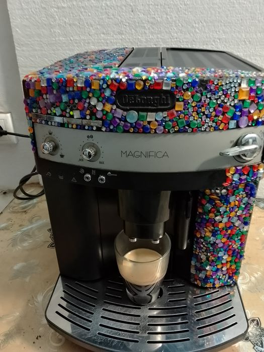 Espresor cafea DeLonghi magnifica