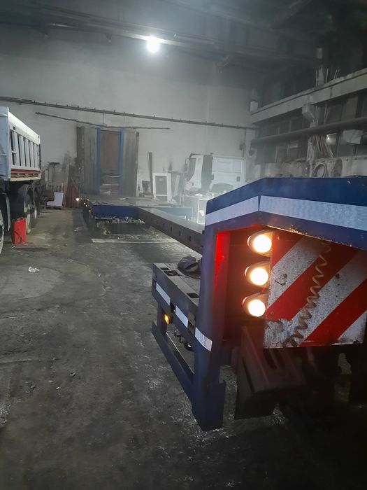 Trailer agabaritic extensibil pe lungime și latime