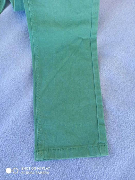 Нови панталони размер 140,146,152см.