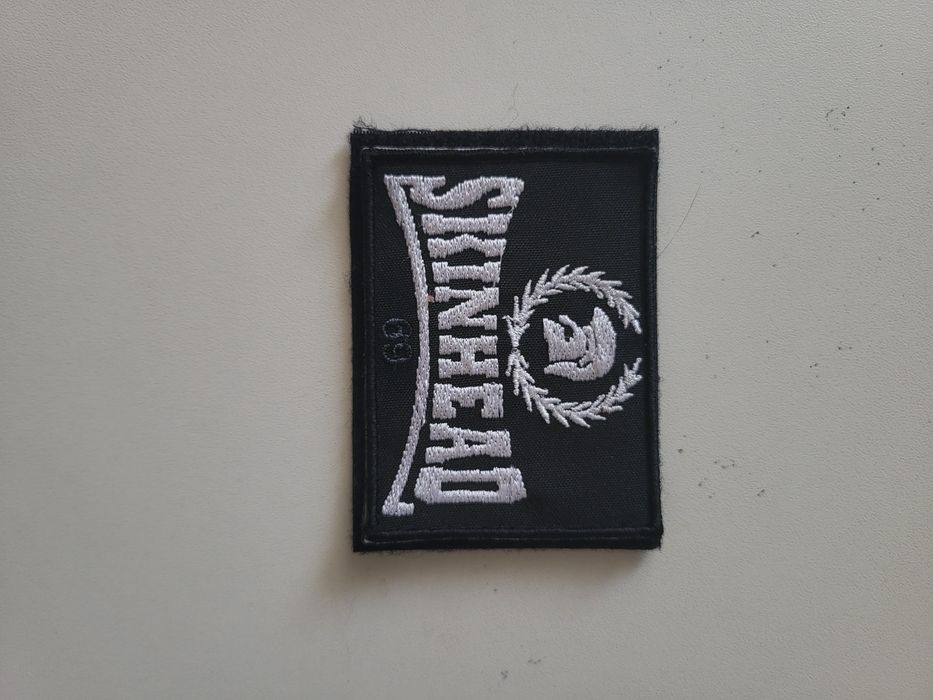 Скиновские нашивки