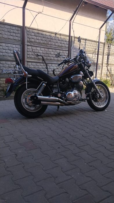 Vand yamaha virago 750.