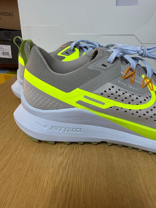 Nike barbati marimea 45,5 noi
