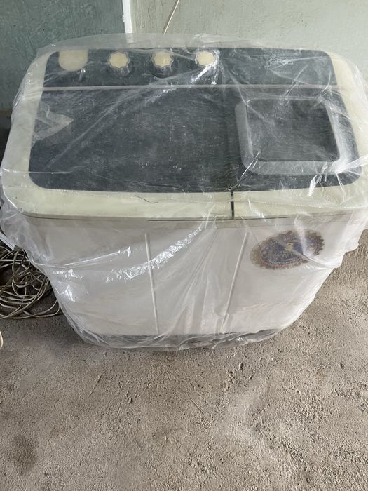 Poluavtomat kir moshina