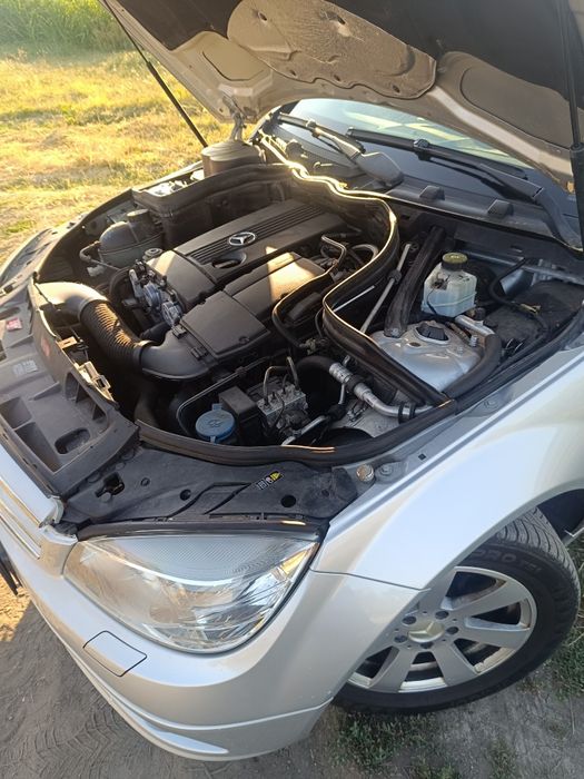 Мерцедес W 204 FACE C 180 компресор. Нов внос.