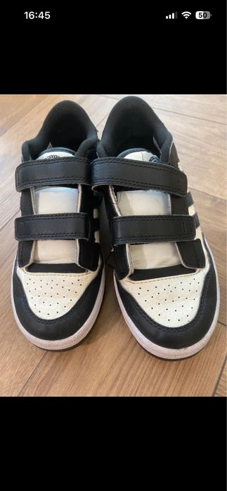 Adidasi  copii 33