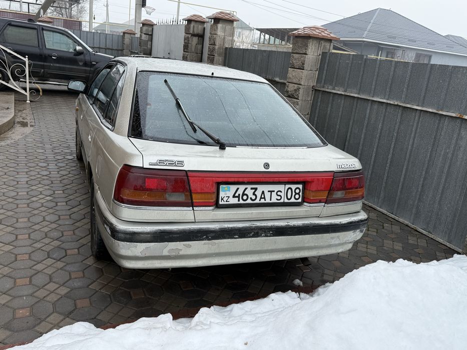 Срочно продам Mazda 626 на ходу