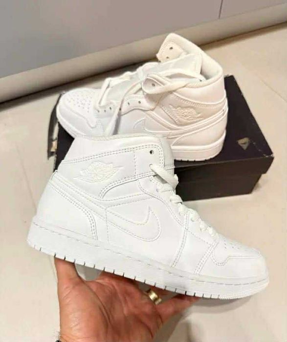 Adidasi Nike Jordan 1 Premium White