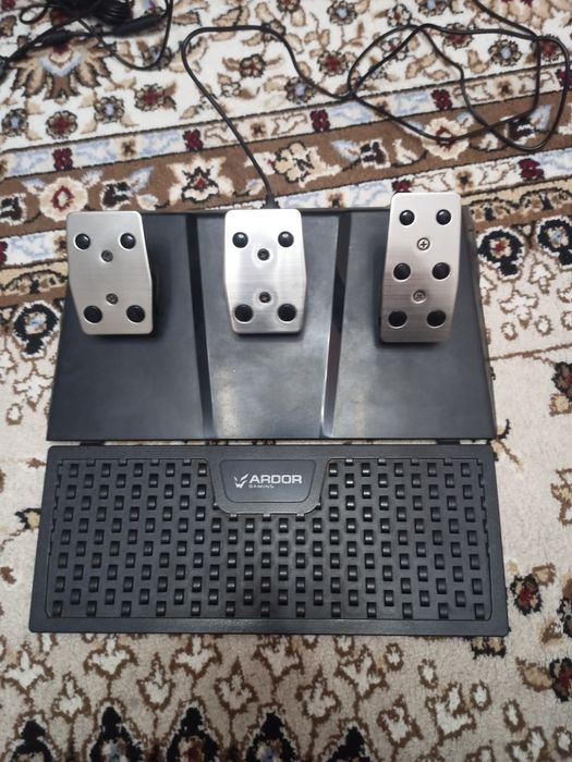 Продам игровой руль