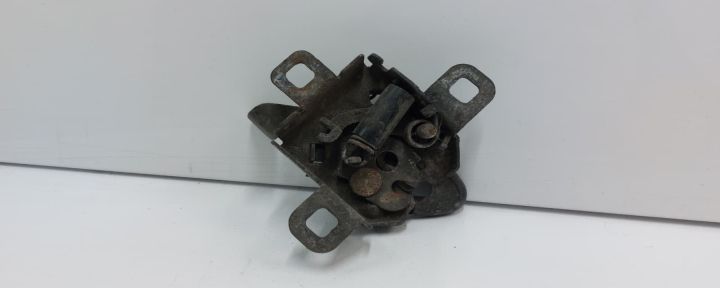 Broasca capota Fiat Doblo prima generatie (facelift) seria