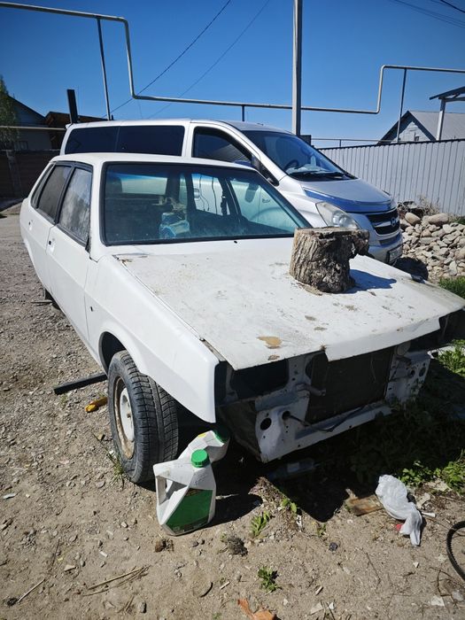 Срочно продается Ваз 21099 !!