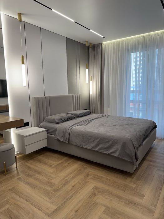 Кровать двуспальная