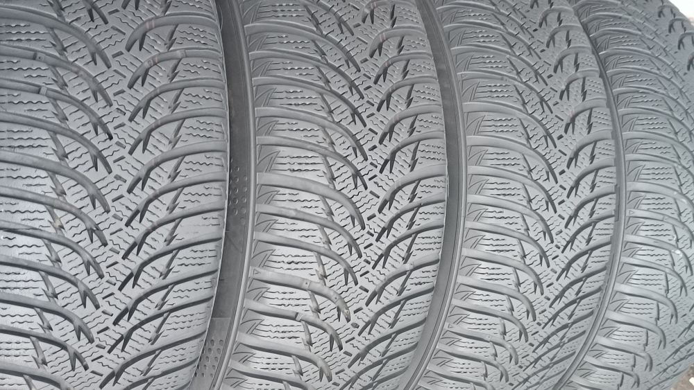 205/55/16 Kumho .