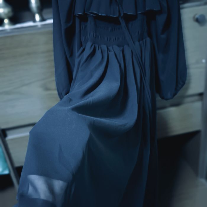 Шикарное чёрное платье для милых дам