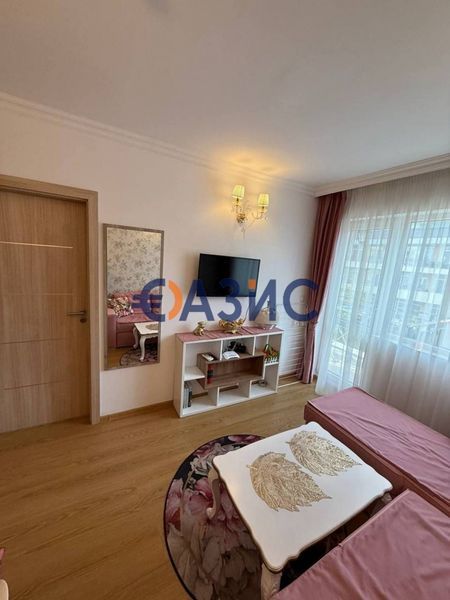 Продава се Двустаен апартамент в к.к. Слънчев бряг - 45 кв.м за 986 €/кв.м - Снимка #1