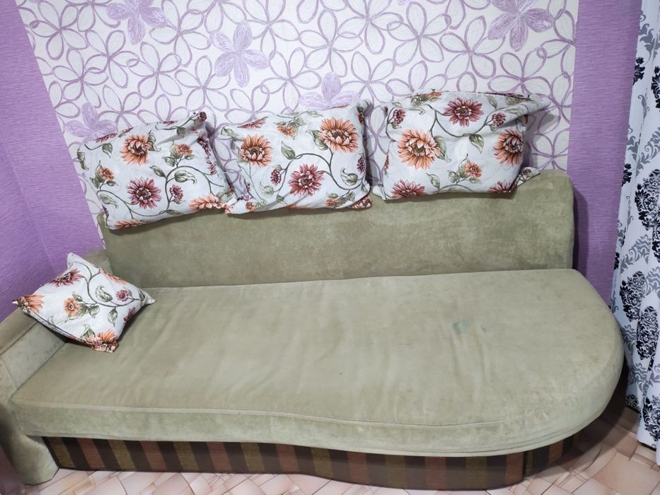 Продам велосипед и диван