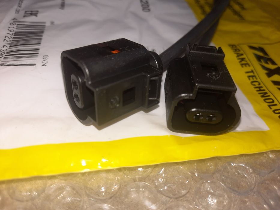 Senzor de avertizare uzura placute de frana Porsche