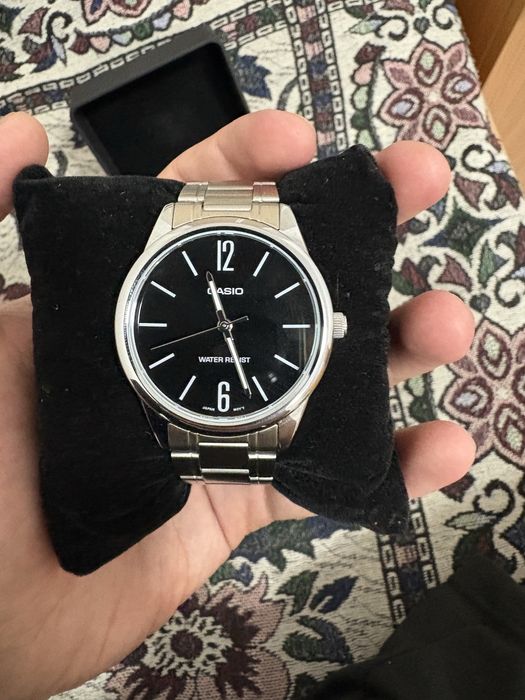Casio часы продам,идеальное