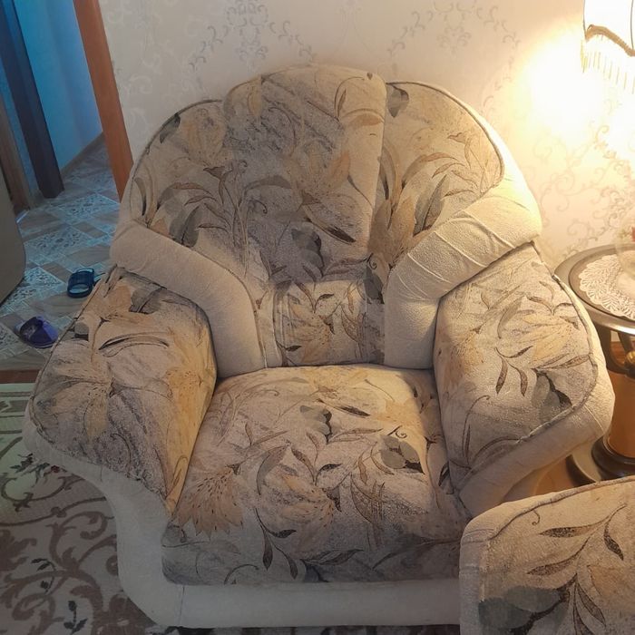 Диван с креслами
