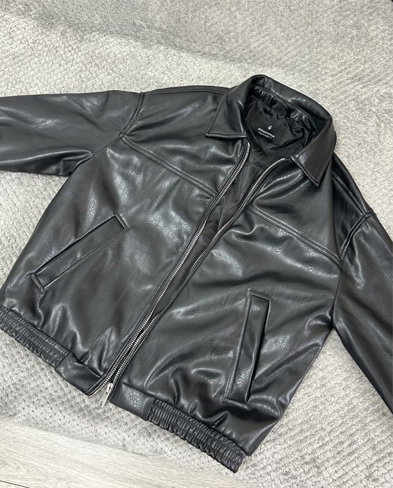 Кожанка stradivarius